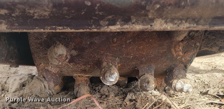 image for item LA9731 Caterpillar PC204 skid steer cold planer