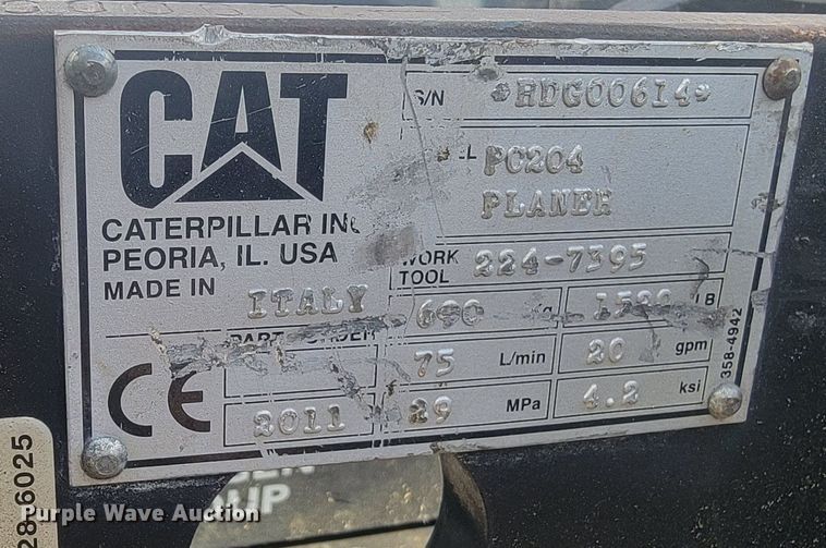 image for item LA9731 Caterpillar PC204 skid steer cold planer