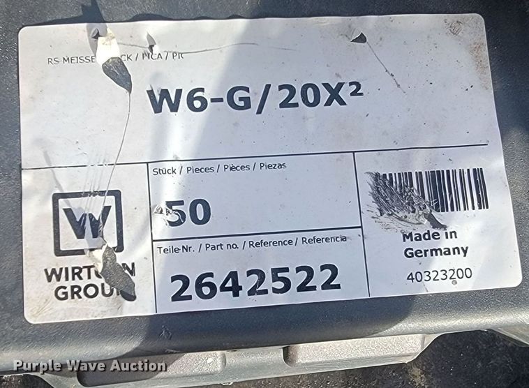 image for item LA9731 Caterpillar PC204 skid steer cold planer