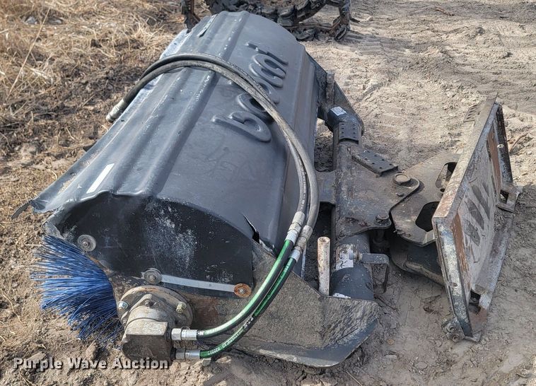 image for item LA9732 Bobcat  72