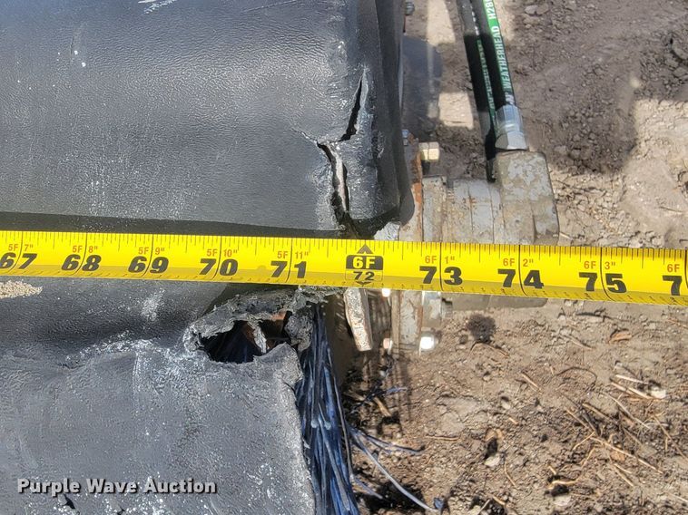 image for item LA9732 Bobcat  72