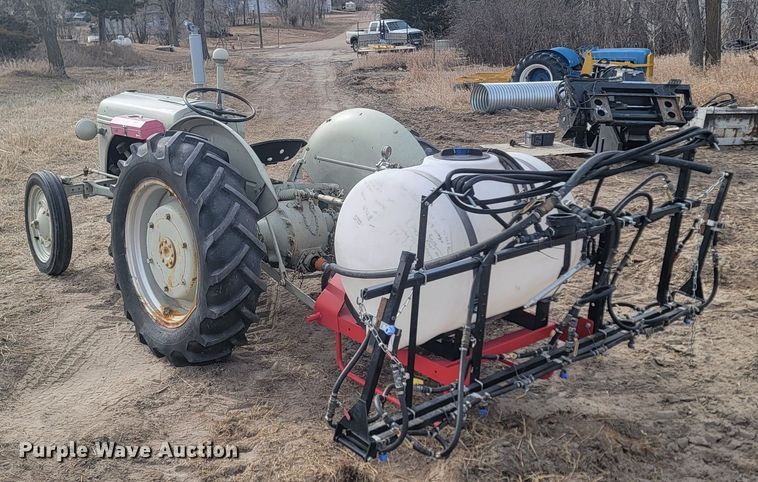 image for item LA9733 Ford 9N tractor