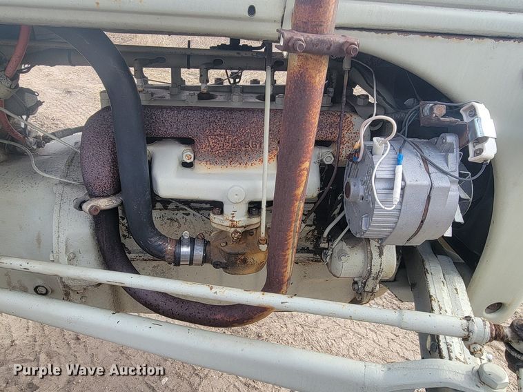 image for item LA9733 Ford 9N tractor