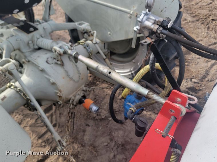 image for item LA9733 Ford 9N tractor
