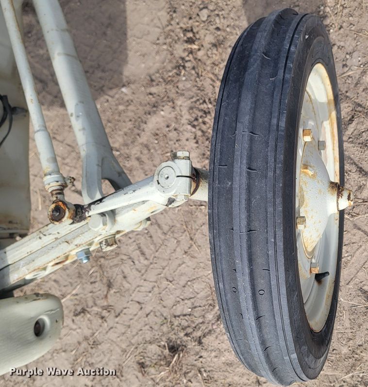 image for item LA9733 Ford 9N tractor