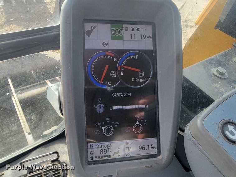 image for item LA9734 2014 John Deere  85G mini excavator