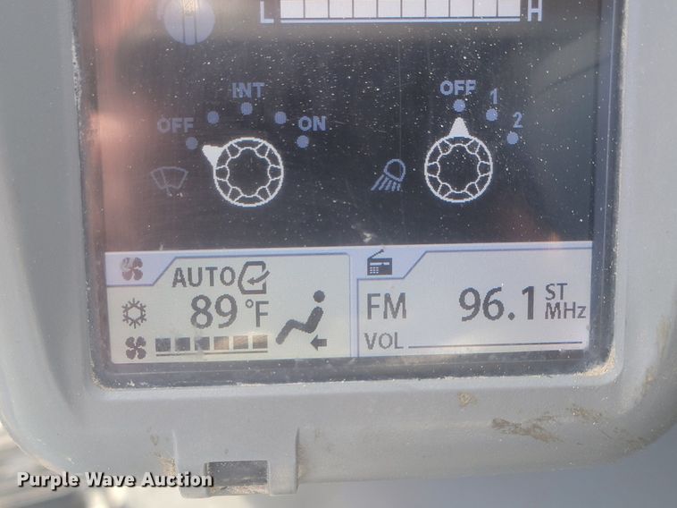 image for item LA9734 2014 John Deere  85G mini excavator