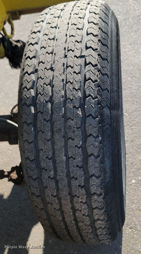 image for item LA9750 Superior Broom DT80CT broom