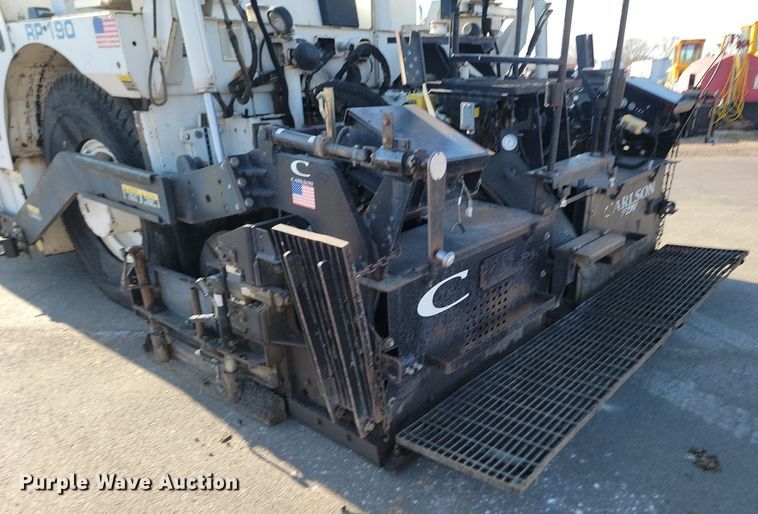 image for item LA9751 Roadtec RP190 paver