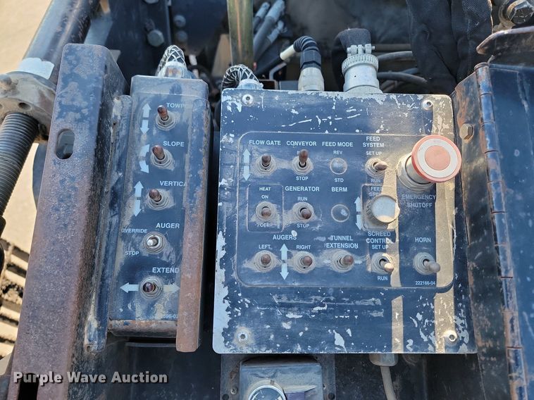 image for item LA9751 Roadtec RP190 paver