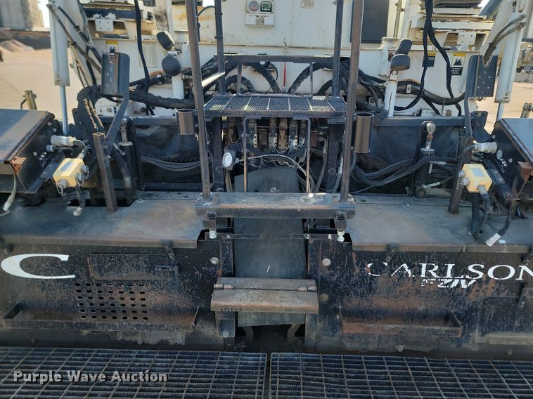 image for item LA9751 Roadtec RP190 paver