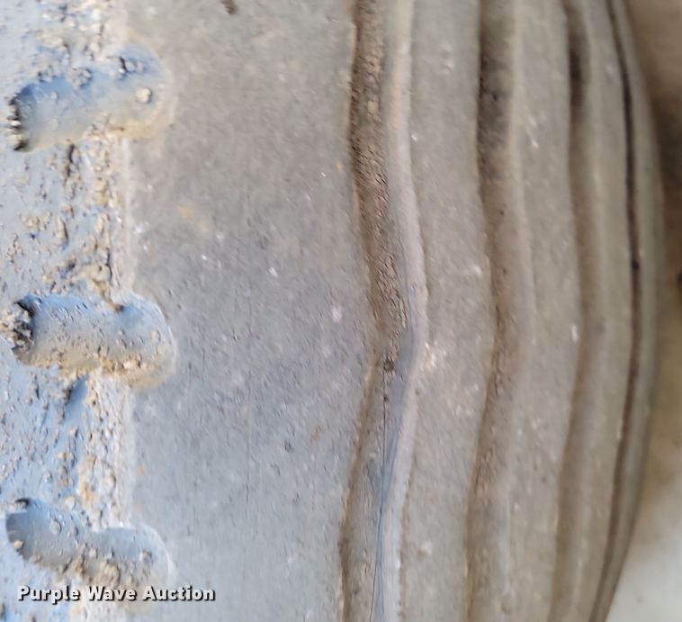 image for item LA9751 Roadtec RP190 paver