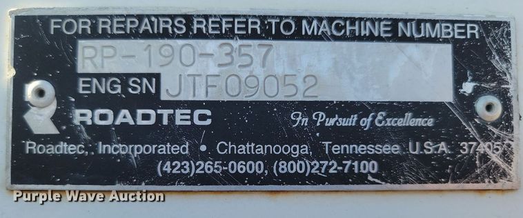 image for item LA9751 Roadtec RP190 paver