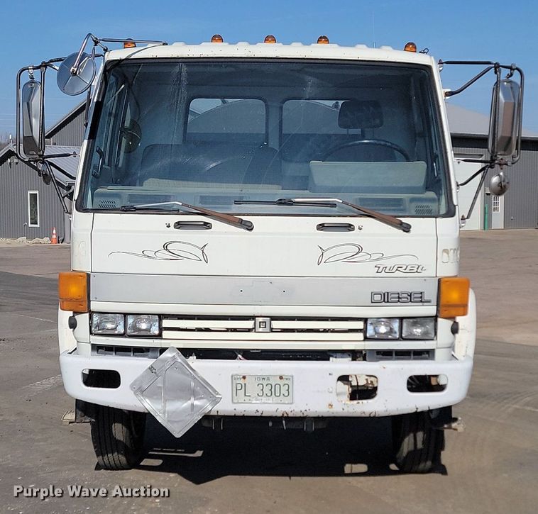 image for item LA9752 1990 GMC Tiltmaster oil distributor truck