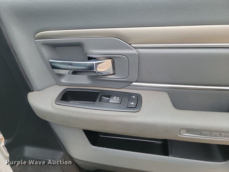 image for item LA9753 2014 Dodge Ram 2500 pickup truck