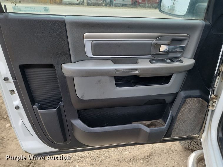 image for item LA9757 2014 Dodge  Ram 2500 pickup truck