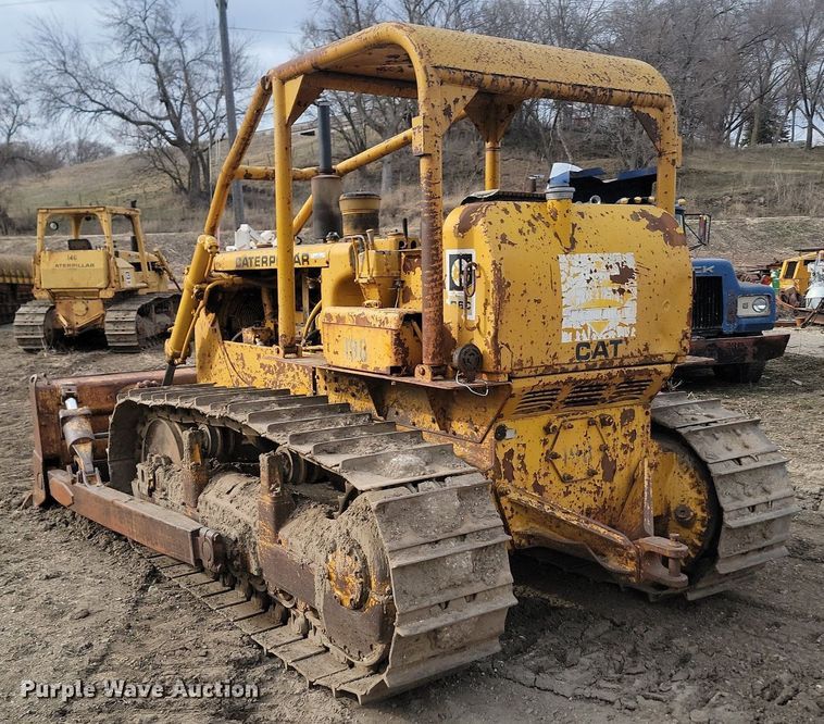 image for item LA9759 1971 Caterpillar  D6C dozer