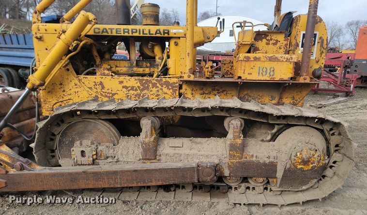 image for item LA9759 1971 Caterpillar  D6C dozer
