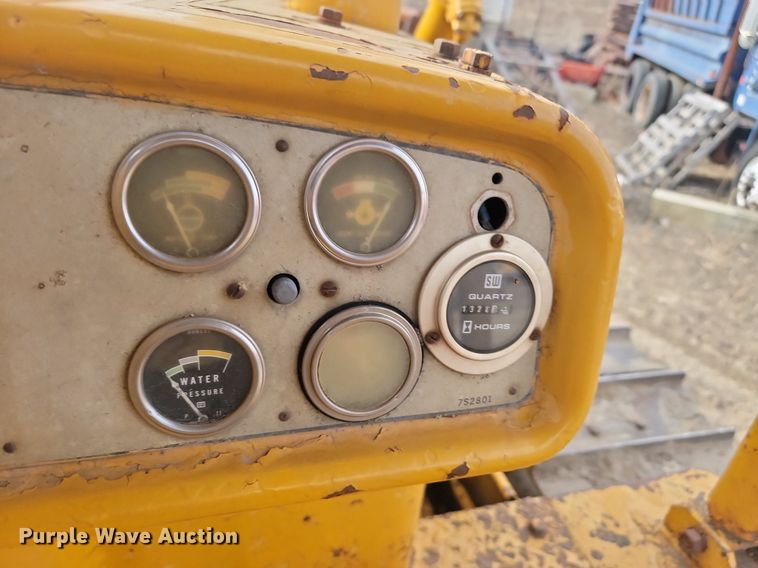 image for item LA9759 1971 Caterpillar  D6C dozer