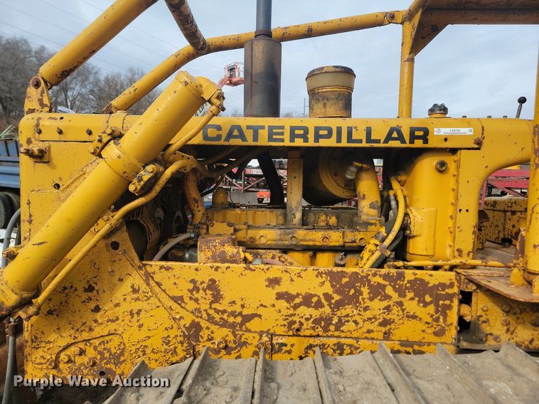 image for item LA9759 1971 Caterpillar  D6C dozer