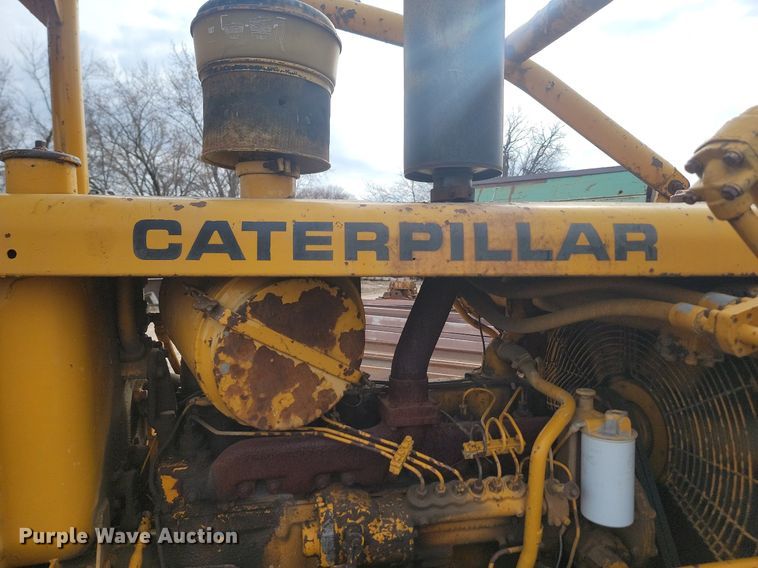image for item LA9759 1971 Caterpillar  D6C dozer