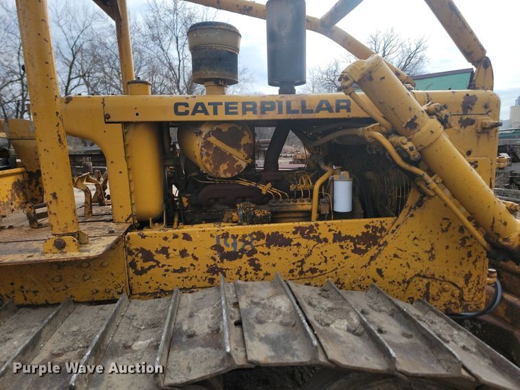 image for item LA9759 1971 Caterpillar  D6C dozer