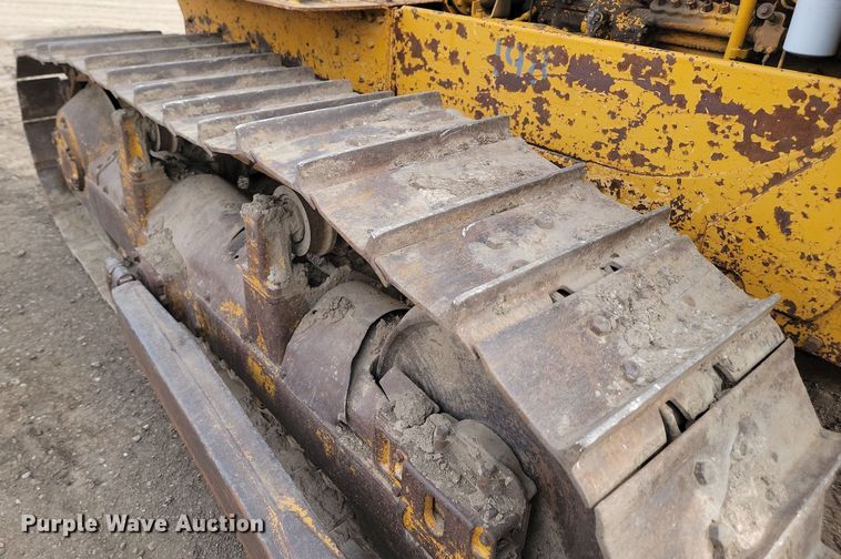 image for item LA9759 1971 Caterpillar  D6C dozer