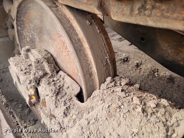 image for item LA9759 1971 Caterpillar  D6C dozer