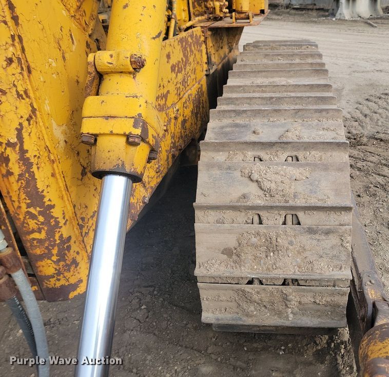 image for item LA9759 1971 Caterpillar  D6C dozer