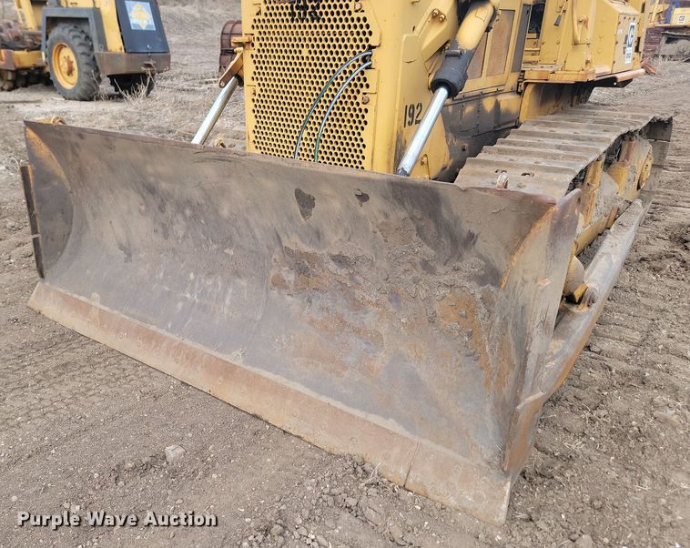 image for item LA9760 1984 Caterpillar  D6D dozer