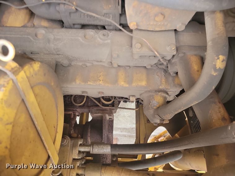 image for item LA9760 1984 Caterpillar  D6D dozer