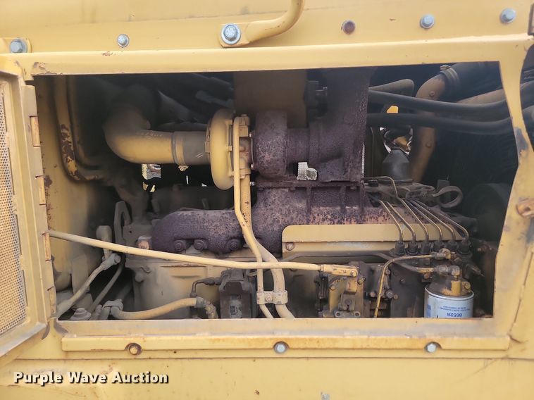 image for item LA9760 1984 Caterpillar  D6D dozer
