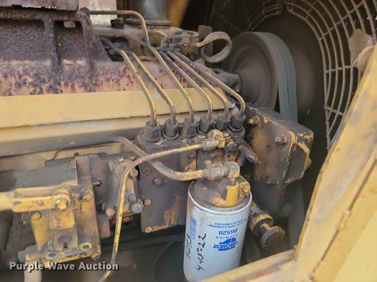 image for item LA9760 1984 Caterpillar  D6D dozer