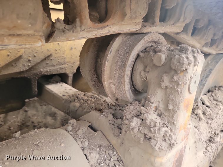 image for item LA9760 1984 Caterpillar  D6D dozer