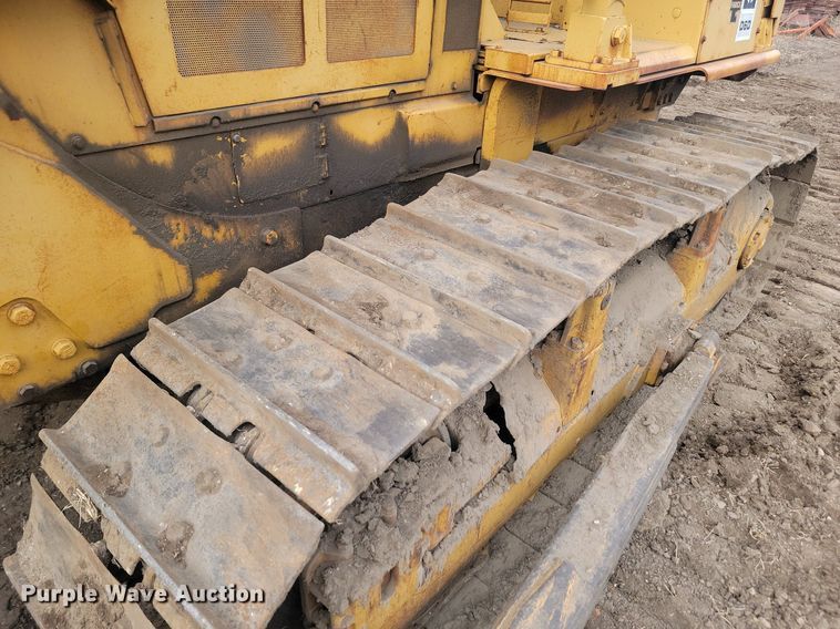 image for item LA9760 1984 Caterpillar  D6D dozer
