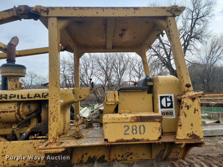 image for item LA9761 1973 Caterpillar  D6C dozer