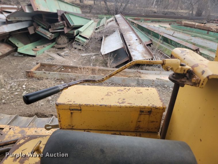 image for item LA9761 1973 Caterpillar  D6C dozer