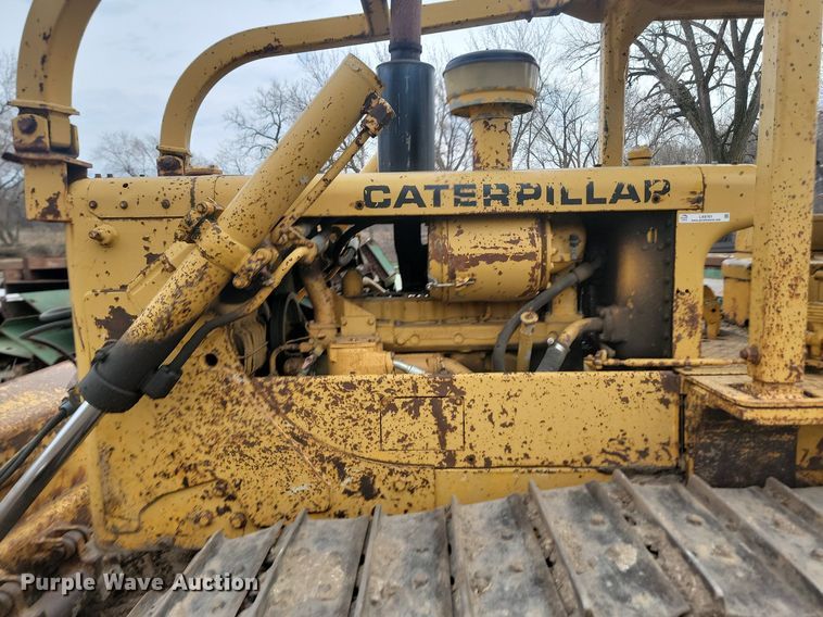 image for item LA9761 1973 Caterpillar  D6C dozer