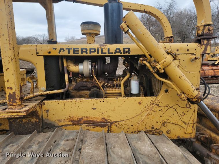 image for item LA9761 1973 Caterpillar  D6C dozer