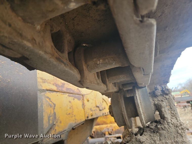 image for item LA9761 1973 Caterpillar  D6C dozer