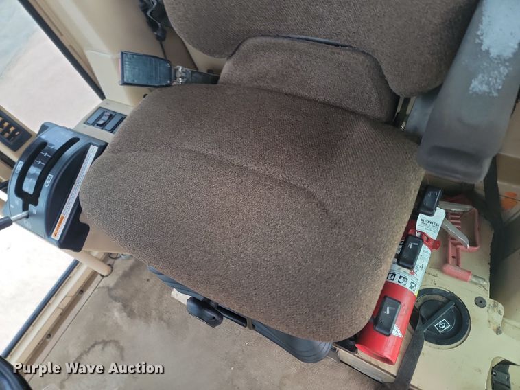 image for item LA9762 2001 Caterpillar  140H VHP motor grader