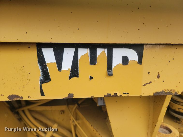 image for item LA9762 2001 Caterpillar  140H VHP motor grader