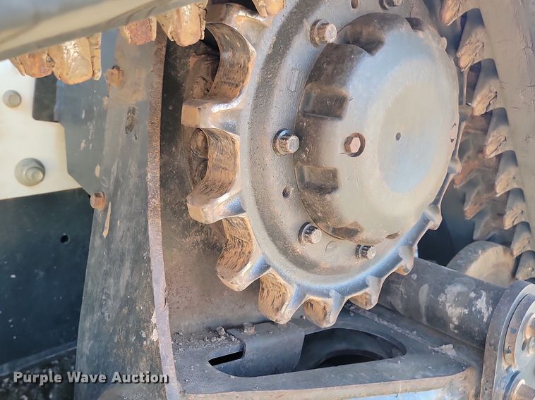 image for item LA9771 2018 Bobcat T870 tracked skid steer loader