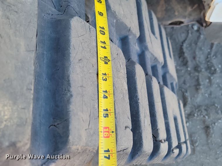 image for item LA9771 2018 Bobcat T870 tracked skid steer loader