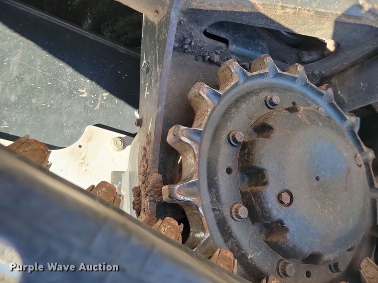 image for item LA9771 2018 Bobcat T870 tracked skid steer loader