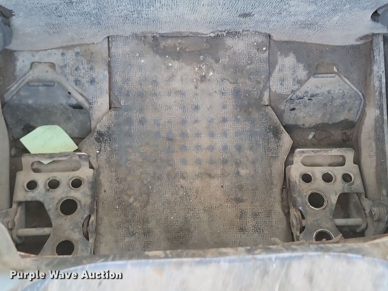 image for item LA9772 2016 Bobcat  T770 tracked skid steer loader