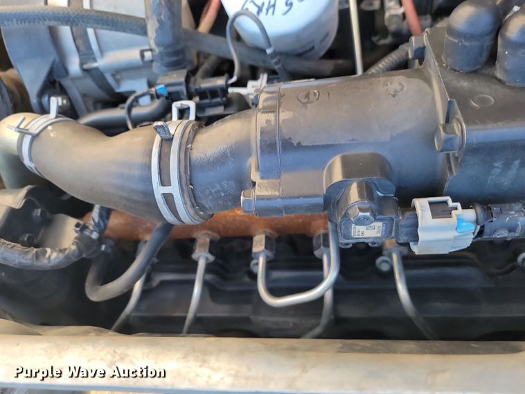 image for item LA9772 2016 Bobcat  T770 tracked skid steer loader