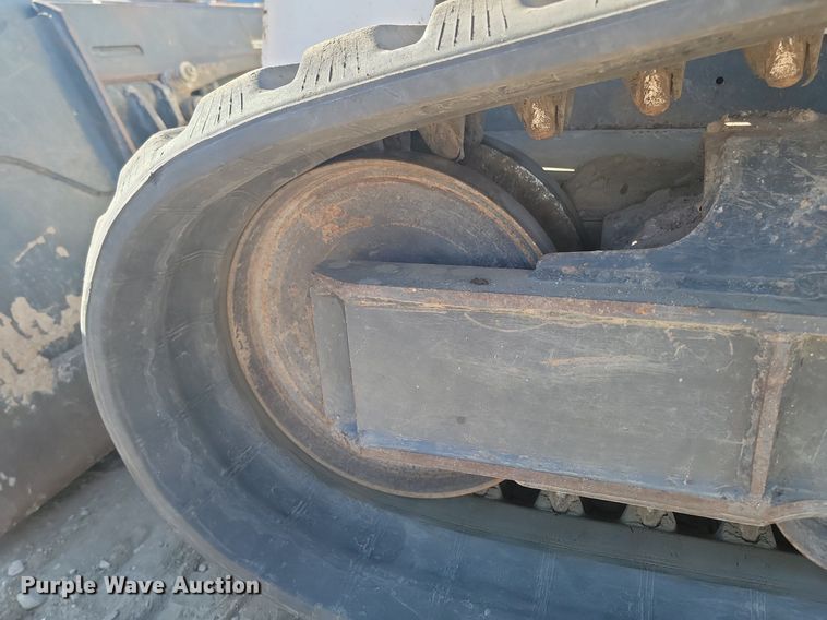 image for item LA9772 2016 Bobcat  T770 tracked skid steer loader