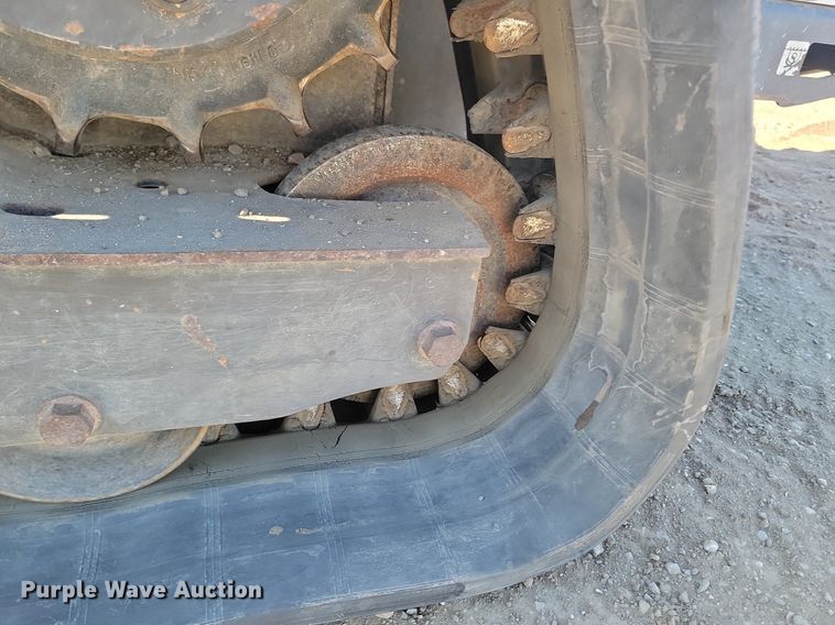 image for item LA9772 2016 Bobcat  T770 tracked skid steer loader