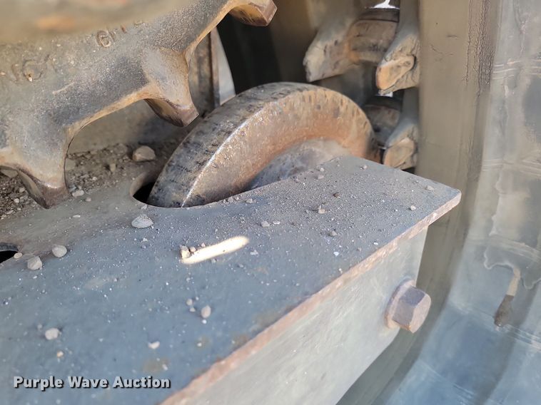 image for item LA9772 2016 Bobcat  T770 tracked skid steer loader